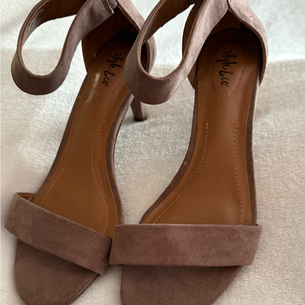 Style & Co. Women's Brown Suede Heels